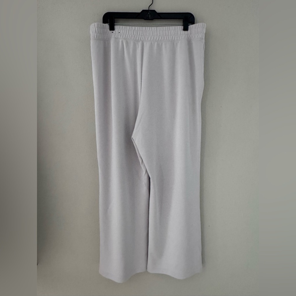 Gilly Hicks (Hollister) Size XXL Cooldown Pants in “Stone” - Picture 3 of 9